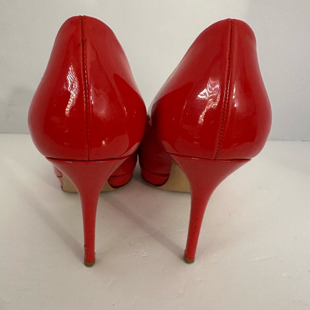 Salvatore Ferragamo Vara Red Patent Peep-Toe Heels Pumps size 7 - Picture 6 of 10
